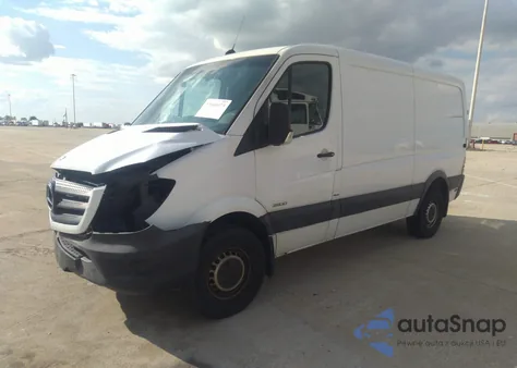 2015 Mercedes-Benz Sprinter 2500 from USA, damaged, VIN WD3PE7CC9F5967016